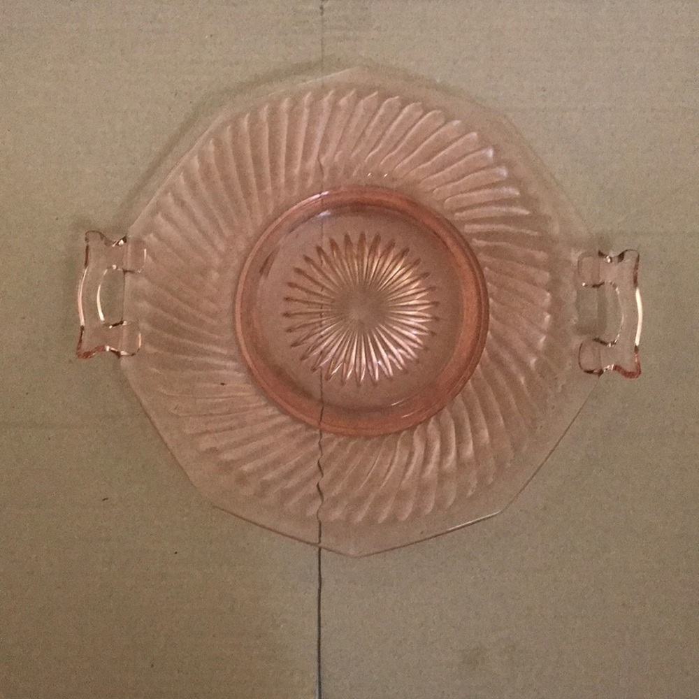 It made out of glass and completely good condition